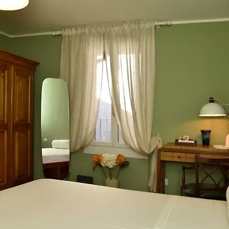 H Apartments לקו